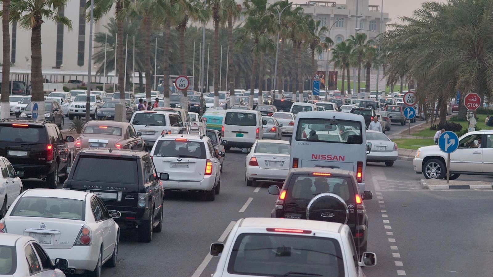 Ashghal announces partial traffic shift on Al Corniche Street